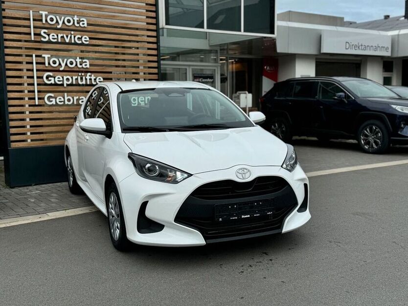 Yaris