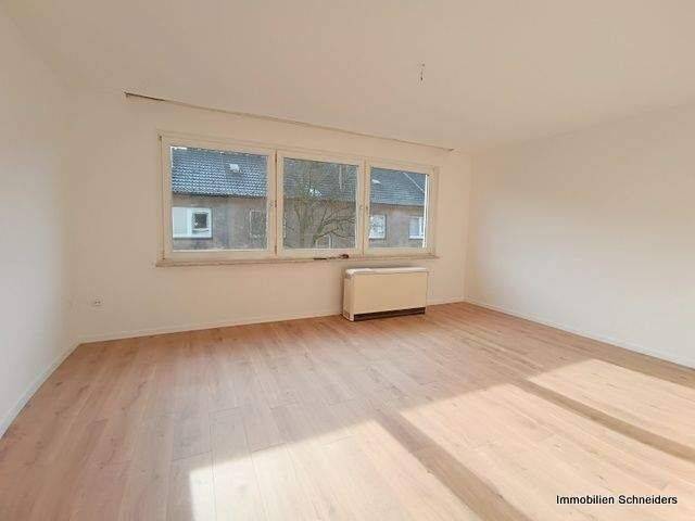 Etagenwohnung Duisburg Untermeiderich - 2 Zimmer, 61 m&sup2;, 500&euro; | Angebot:26815953