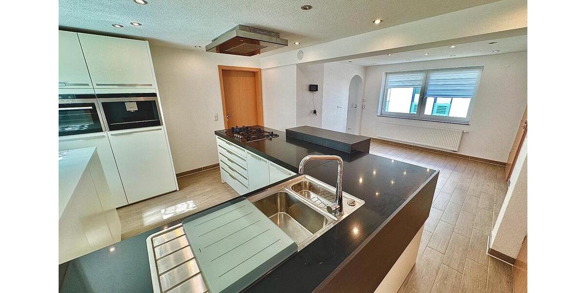 Reihenhaus Schramberg - 4 Zimmer, 144 m&sup2;, 1.120&euro; | Angebot:26296304