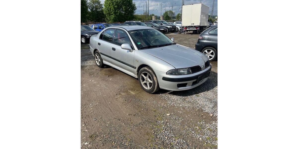 Mitsubishi Carisma 190.000 km 1.599 &euro; Koln 51104