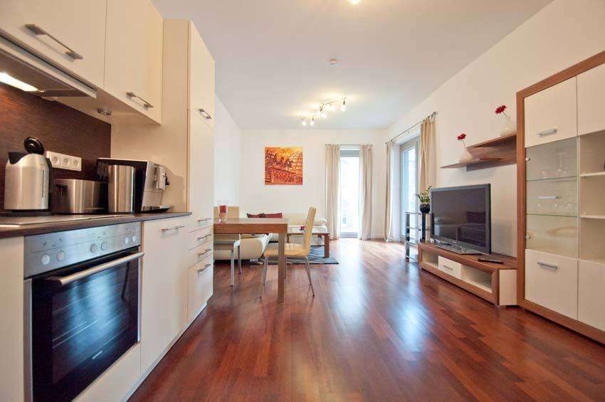 Zimmer Berlin Mitte - 2 Zimmer, 1.950&euro; | Angebot:26937262