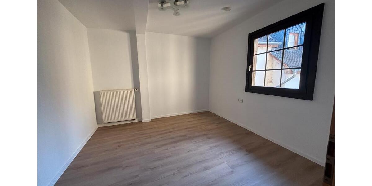 Etagenwohnung Kirn - 4 Zimmer, 90 m&sup2;, 700&euro; | Angebot:25539895