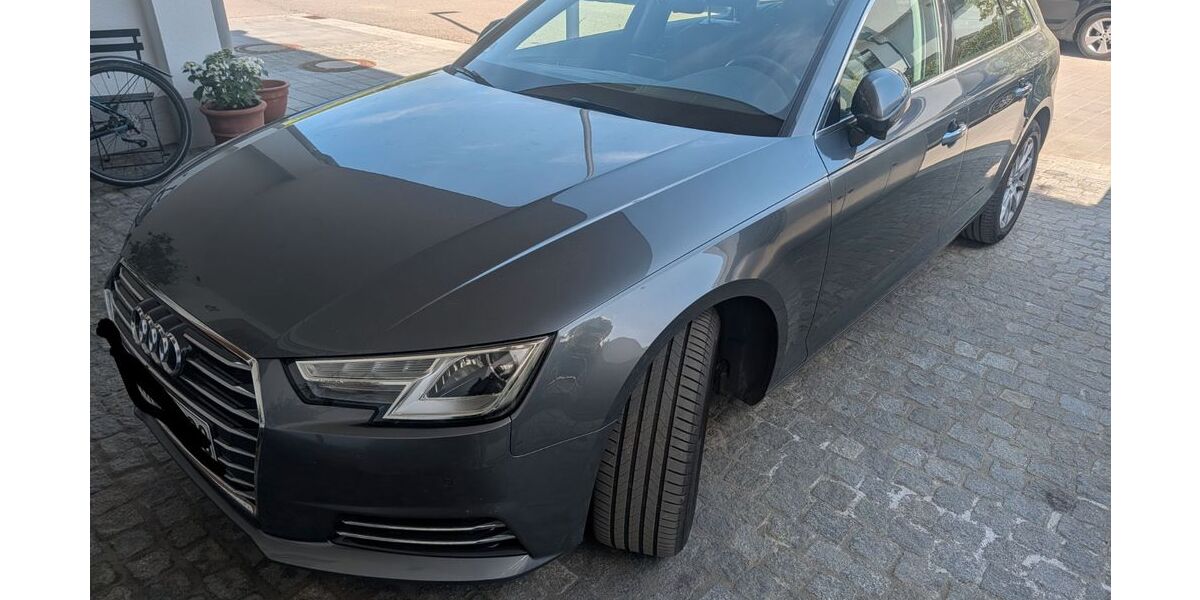 Audi A4 89.500 km 17.990 &euro; Starnberg 82319
