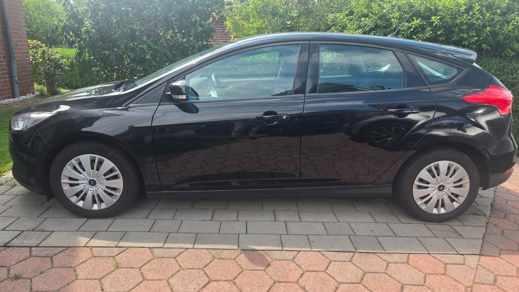 Ford Focus 164.000 km 4.600 &euro; Lübeck 23568