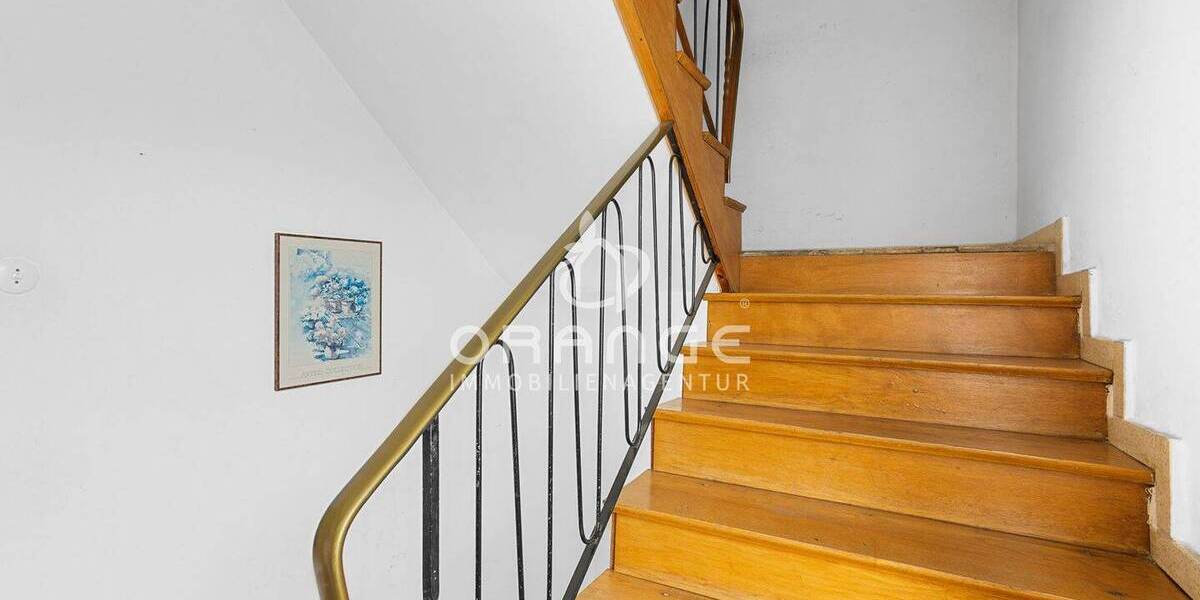 Mehrfamilienhaus, Wohnhaus Schwandorf / Dachelhofen Dachelhofen - 9 Zimmer, 197 m&sup2;, 425.000&euro; | Angebot:26712585