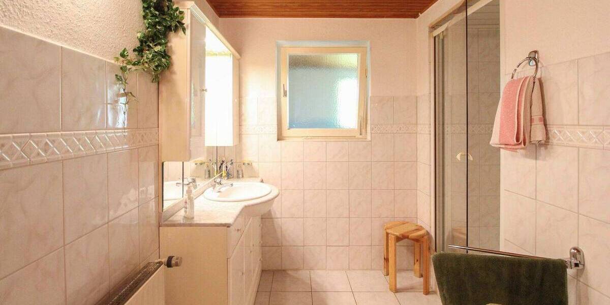 Bauernhaus, Landhaus Fehmarn Vadersdorf - 5 Zimmer, 177 m&sup2;, 450.000&euro; | Angebot:26189569