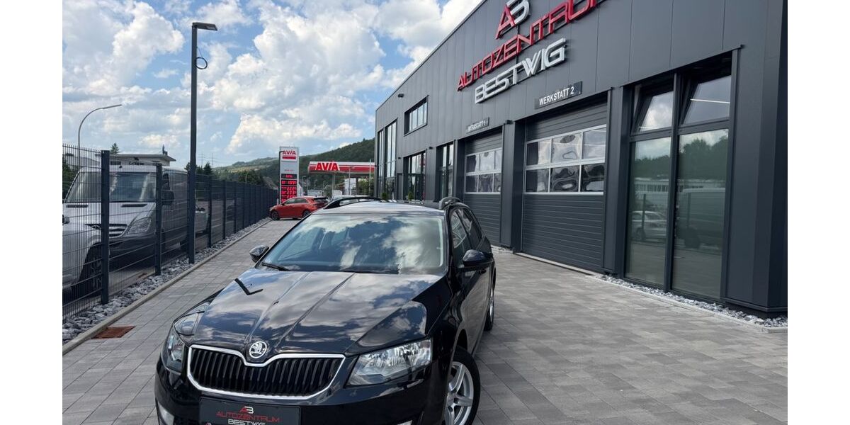 Skoda Octavia 98.000 km 14.895 &euro; Bestwig-Nuttlar 59909