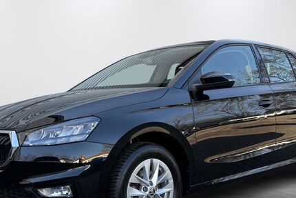 Skoda Fabia 8.101 km 18.980 &euro; Berlin 13467