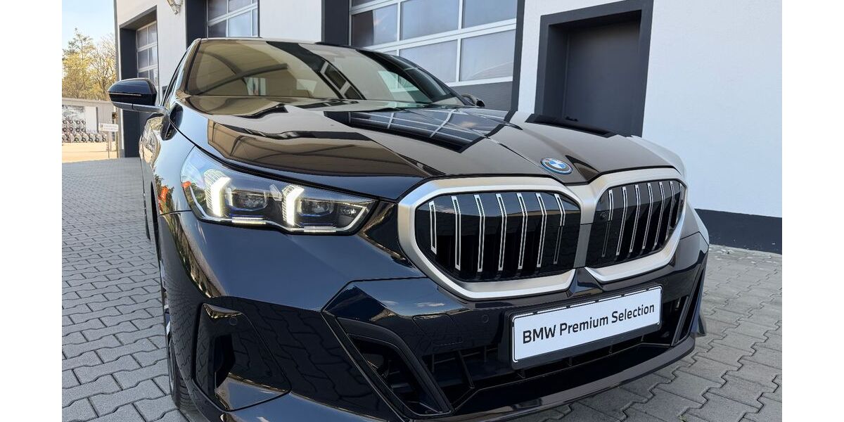 BMW 550 28.652 km 63.999 &euro; Saal a.d.Donau 93342