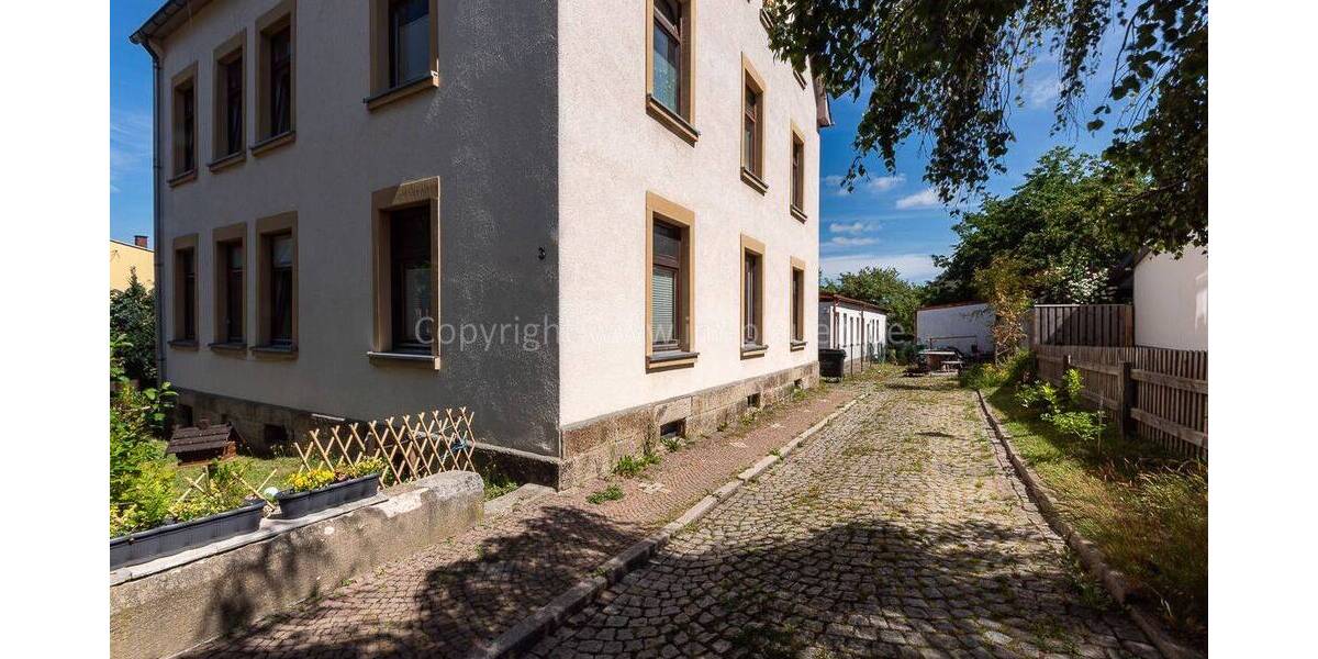 teil vermietetes Mehrfamilienhaus zum Kauf in Rodewisch nahe Auerbach und Plauen - 6 Wohneinheiten 1 zimmer