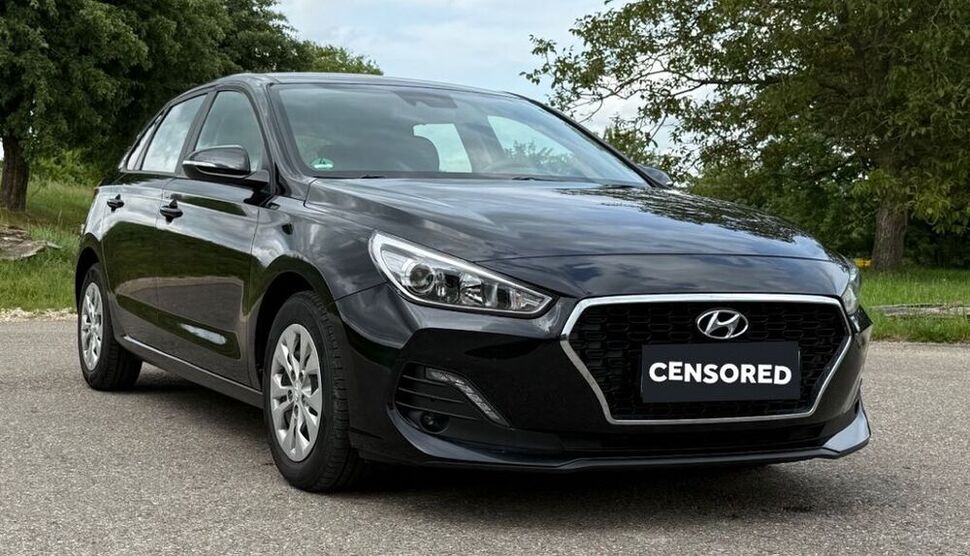 i30