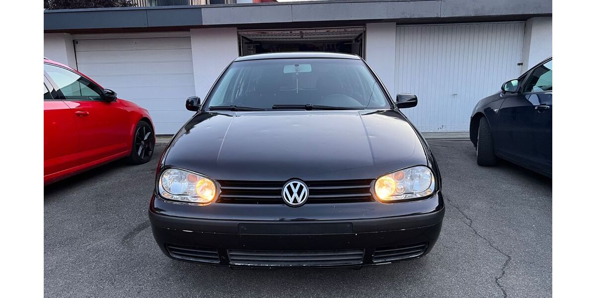 VW Golf 265.000 km 1.700 &euro; Baindt 88255