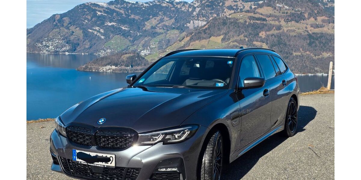 BMW 330 106.000 km 28.800 &euro; Bieberehren 97243