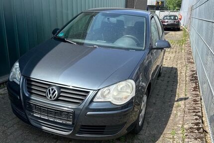 VW Polo 176.000 km 2.350 &euro; Hagen a.T.W 49170