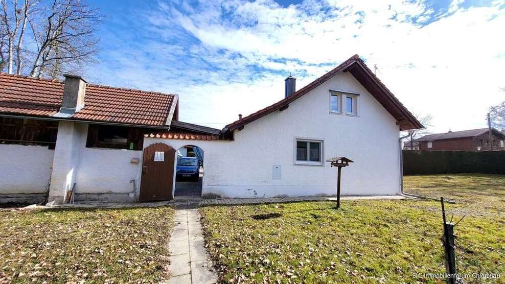 Haus zum Kaufen in Tittmoning 420.000 € 70 m²