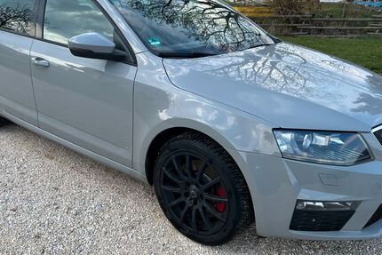 Skoda Octavia 212.000 km 10.490 &euro; Hohentengen-Eichen 88367