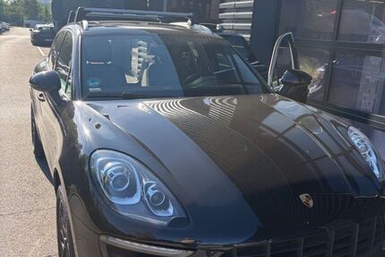 Porsche Macan 88.500 km 37.700 &euro; München 80335