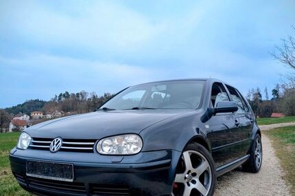 VW Golf 245.000 km 3.500 &euro; Adlkofen 84166