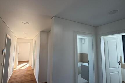Wohnung Landshut Landshut-West - 4 Zimmer, 101 m&sup2;, 1.500&euro; | Angebot:26384535