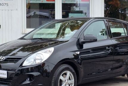 Hyundai i20 115.000 km 4.490 € München 81379