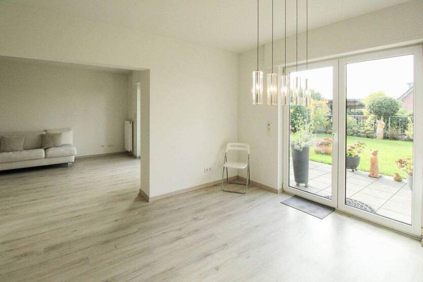 Einzigartige Gartenwohnung in Volmerswerth - nur wenige Schritte zum Rhein 2 zimmer