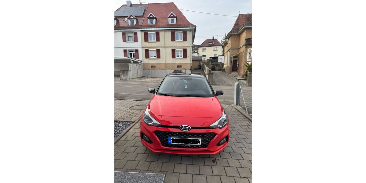 Hyundai i20 53.000 km 14.250 &euro; Meßkirch 88605