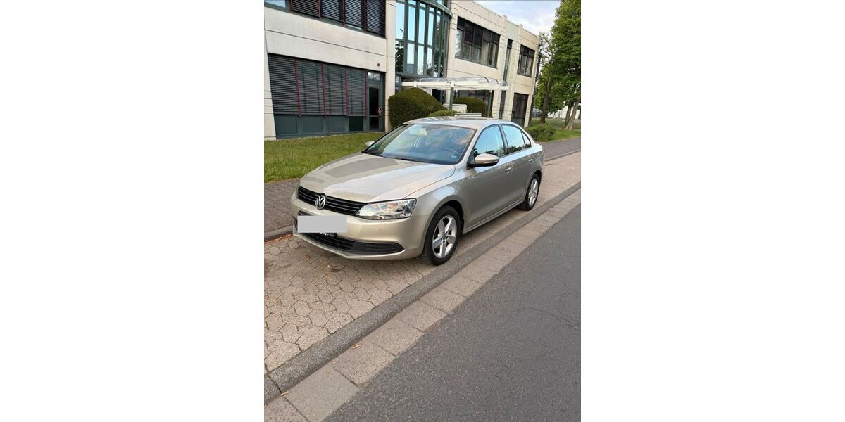 VW Jetta 105.500 km 8.250 &euro; Langen 63225