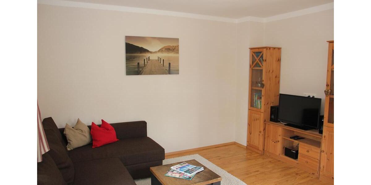 Erdgeschoßwohnung Aßling - 2.5 Zimmer, 70 m&sup2;, 1.500&euro; | Angebot:26221408