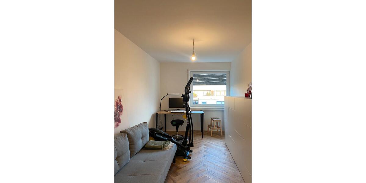 Dachgeschoßwohnung Neu-Ulm Ludwigsfeld - 3.5 Zimmer, 82 m&sup2;, 379.000&euro; | Angebot:25446738