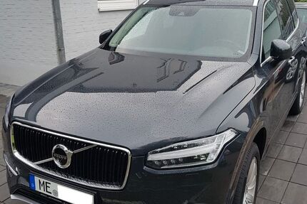 Volvo XC90 147.000 km 24.900 &euro; Düsseldorf 40699