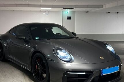 Porsche 992 4.800 km 153.980 &euro; Langen 63225