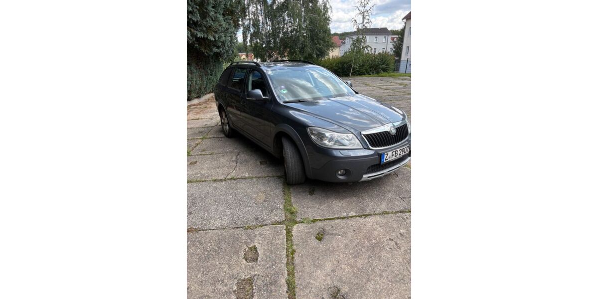 Skoda Octavia 162.000 km 5.590 &euro; Zwickau 08062