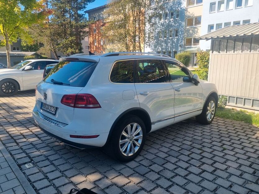 VW Touareg 332.000 km 11.300 € Geretsried 82538