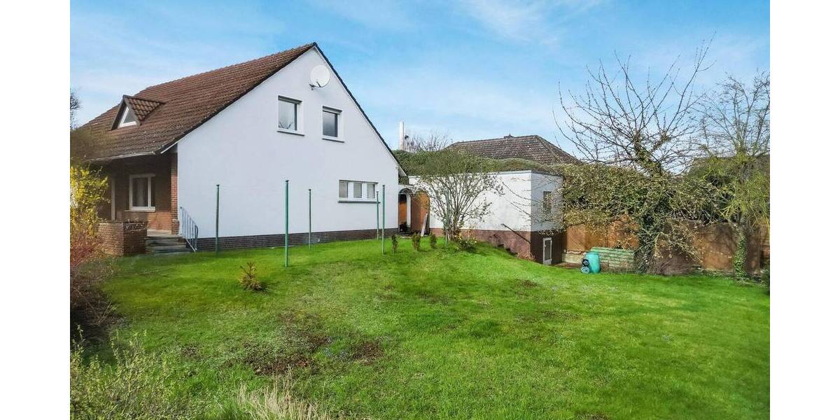 Einfamilienhaus Petershagen Lahde - 7 Zimmer, 176 m&sup2;, 255.000&euro; | Angebot:26108274