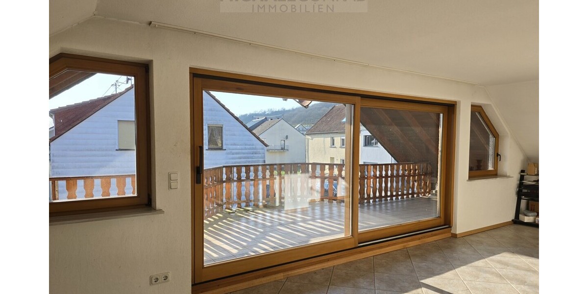 Attraktives Einfamilienhaus mit möglicher Einliegerwohnung - Reihenendhaus Tholey | Angebot:27370300