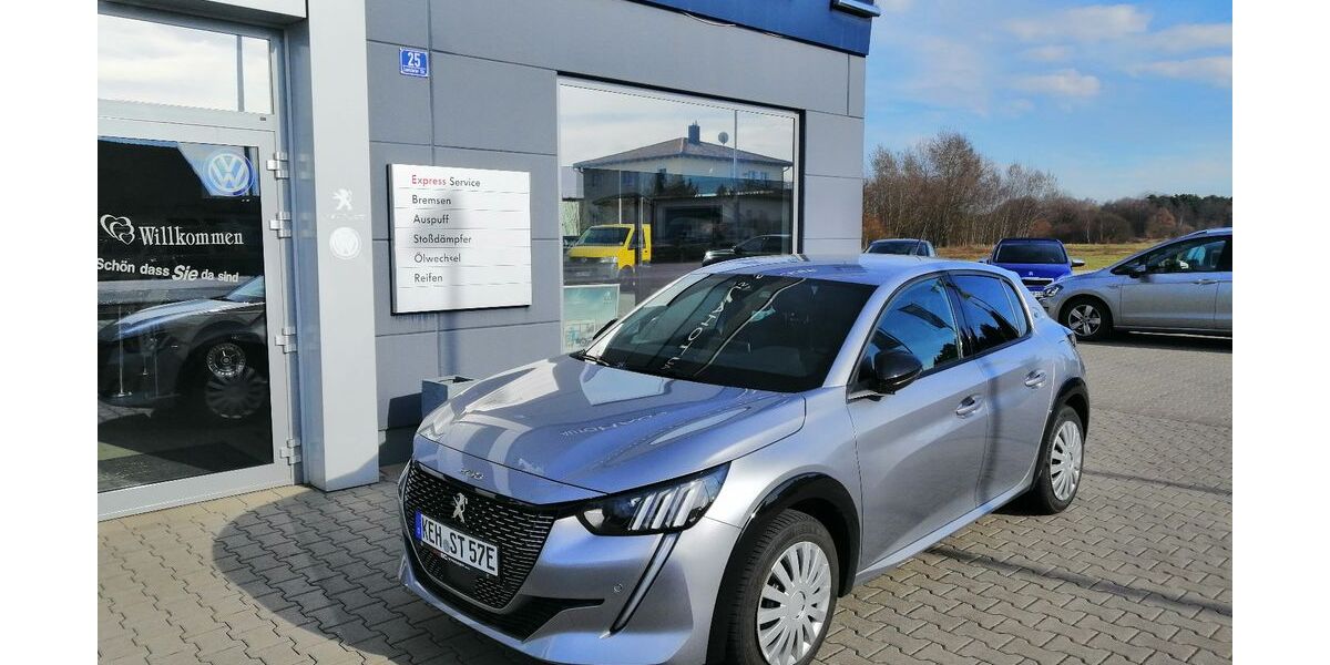 Peugeot 208 50.000 km 19.900 &euro; Neustadt a.d. Donau 93333