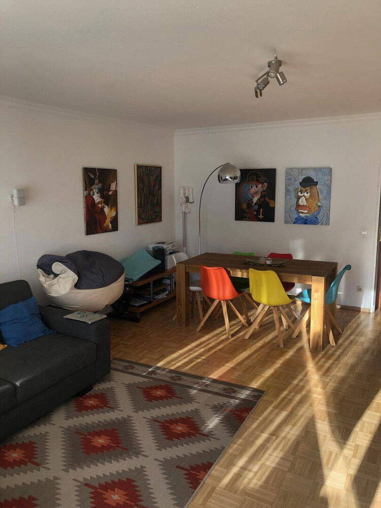 2 Zimmer Wohnung mit Garagenstellplatz, in direkter Lage zur Alster