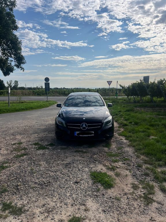 Mercedes-Benz A 180 185.912 km 9.750 € Obrigheim (Pfalz) 67283