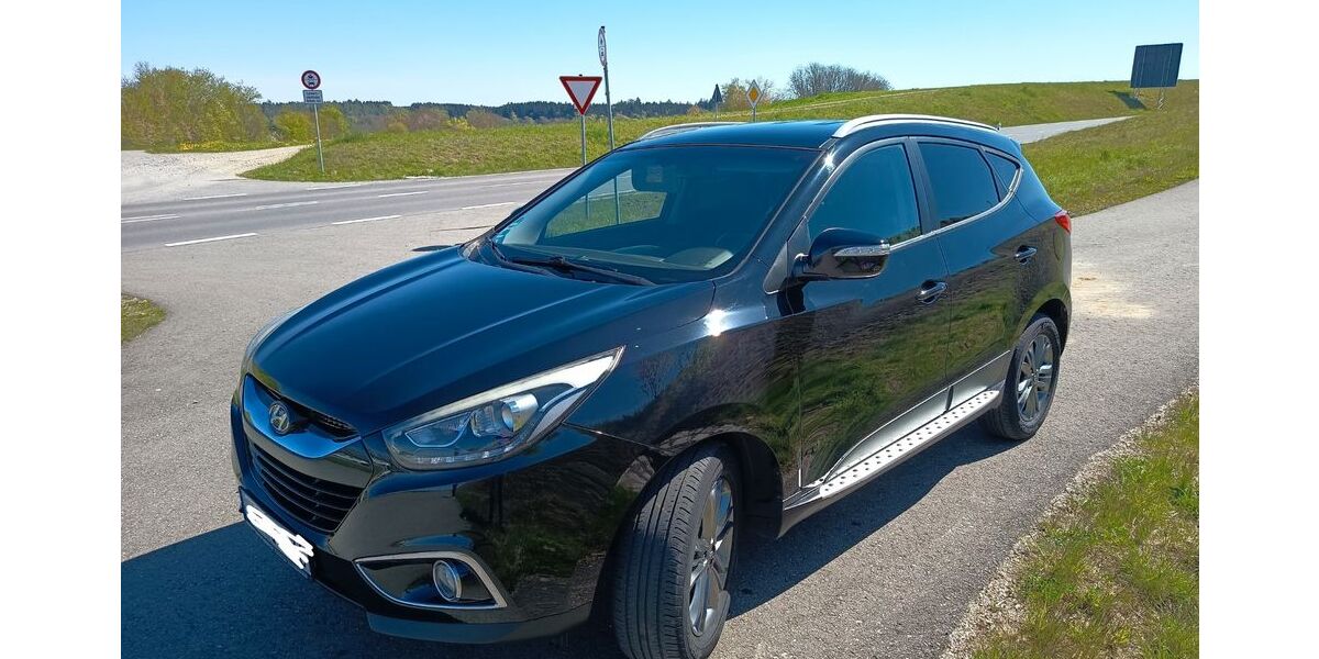 Hyundai ix35 136.000 km 10.000 &euro; Pfullendorf 88630