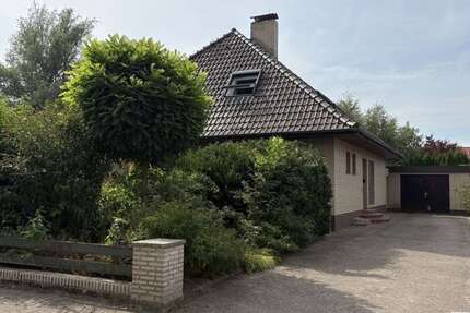 Haus zum Kaufen in Stadland 199.000 € 179 m² 5 zimmer