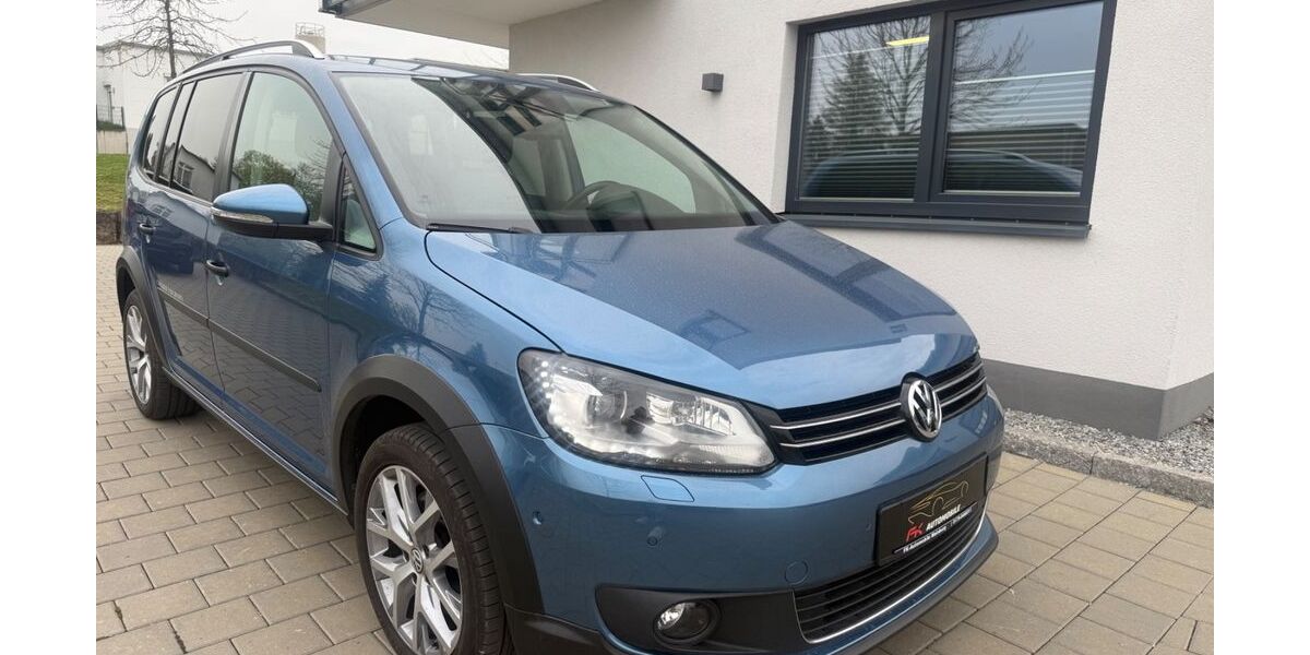 VW Touran 124.000 km 13.990 &euro; Mainburg 84048