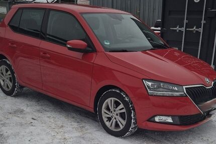 Skoda Fabia 44.000 km 11.990 &euro; Hönebach 36208