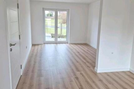 Haus Grünberg - 4.5 Zimmer, 100 m&sup2;, 1.400&euro; | Angebot:24713803