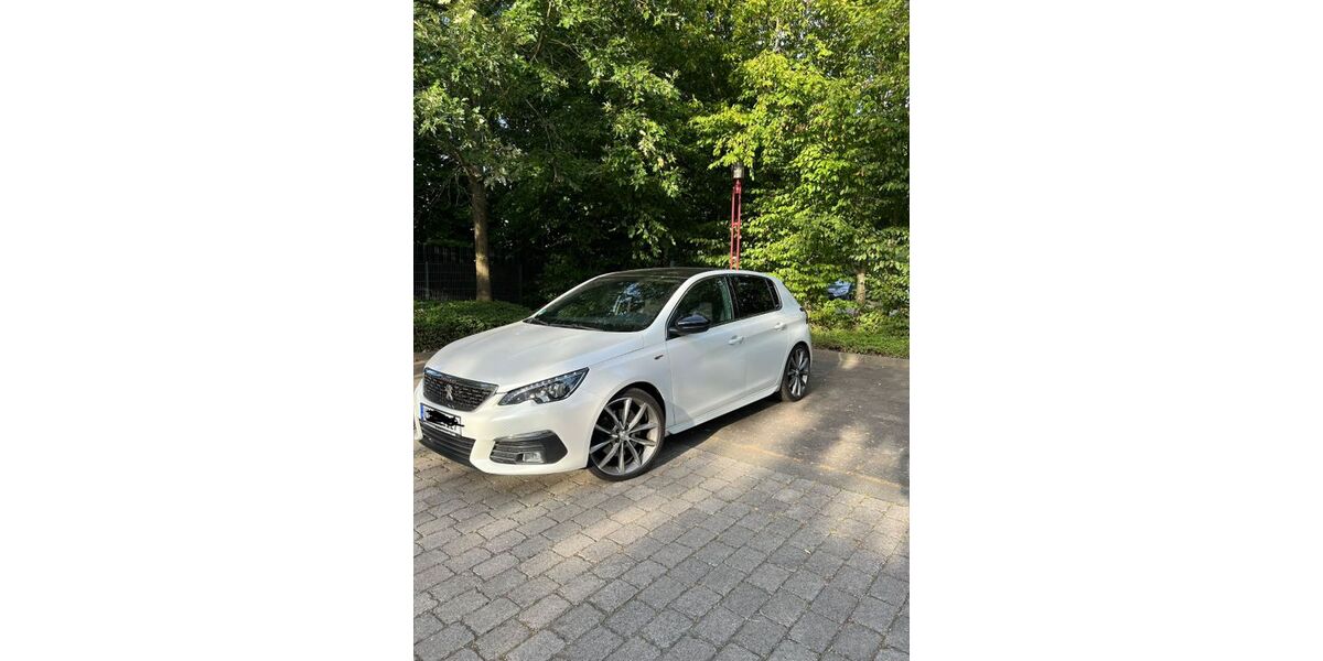 Peugeot 308 104.000 km 14.900 &euro; Willich 47877