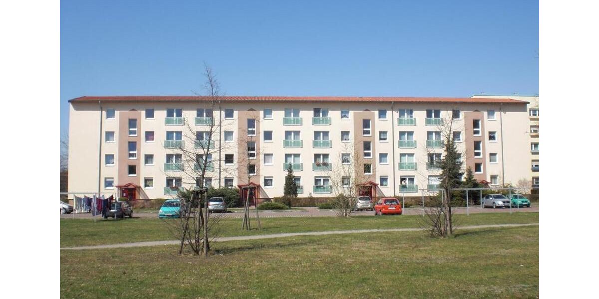 Etagenwohnung Hoyerswerda - 3 Zimmer, 58 m&sup2;, 302&euro; | Angebot:26291175