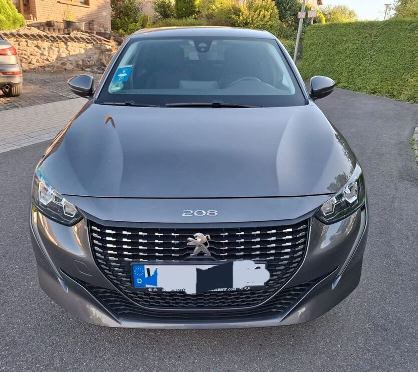 Peugeot 208 20.500 km 12.699 € Sankt Wendel, Saar 66606