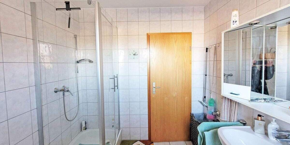 Etagenwohnung Heringen - 2 Zimmer, 52 m&sup2;, 105.000&euro; | Angebot:26695498