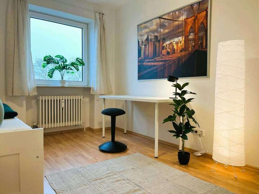 WG-Zimmer in Augsburg 645 € 11 m² zimmer