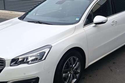 Peugeot 508 115.000 km 13.900 € Köln 51147