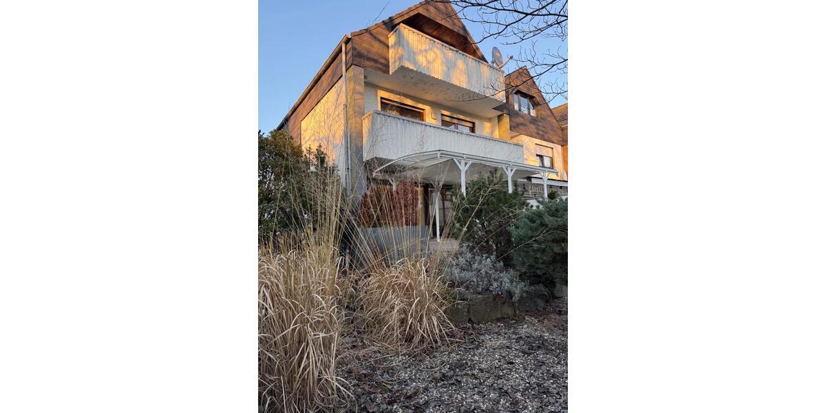 Eine sehr schöne, möblierte Einzimmerwohnung mit Garten KAMEN 1 zimmer